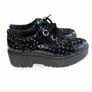 Genuine Patent Leather Studded Platform Oxford Size 7